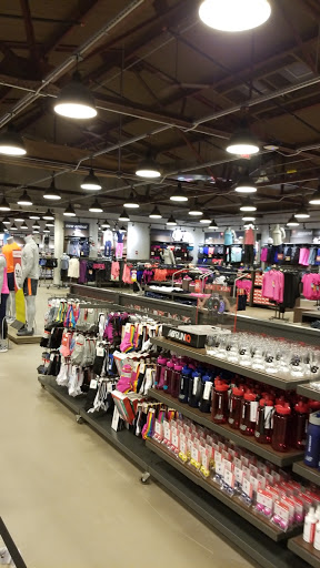 Outlet Store «New Balance Factory Store», reviews and photos, 173 Market St, Brighton, MA 02135, USA