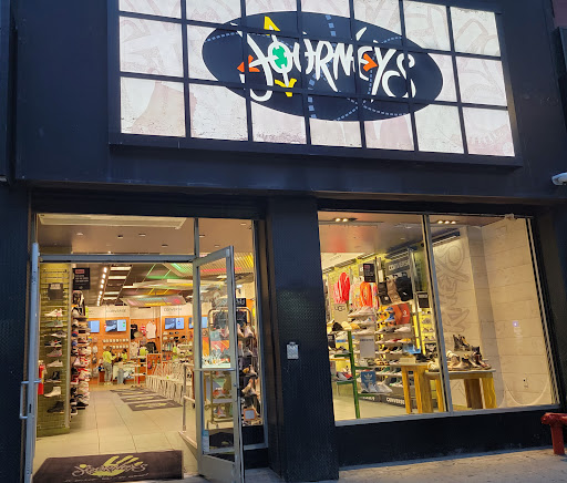 Shoe Store «Journeys», reviews and photos, 42B W 14th St, New York, NY 10011, USA