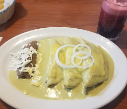 Cafeteria Montebello photo