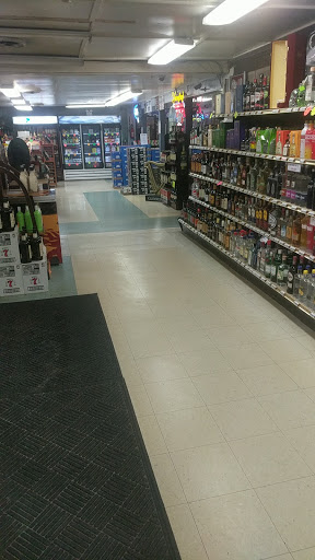 Liquor Store «Mooresville Liquors», reviews and photos, 335 S Indiana St, Mooresville, IN 46158, USA