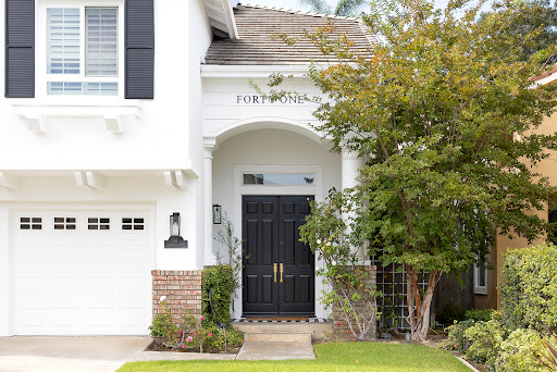 Verso Homes Orange County Real Estate image