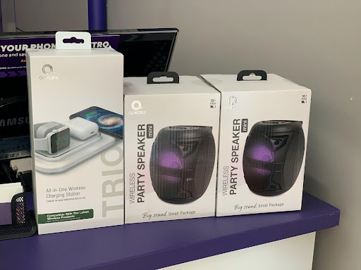 Cell Phone Store «MetroPCS Authorized Dealer», reviews and photos, 12915 Walsingham Rd, Largo, FL 33774, USA