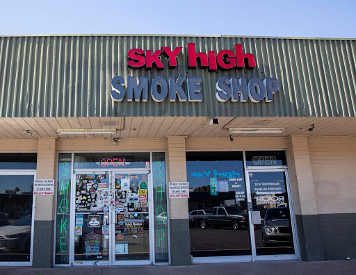 Tobacco Shop «Sky High Smoke Shop», reviews and photos, 33 W Southern Ave, Tempe, AZ 85282, USA