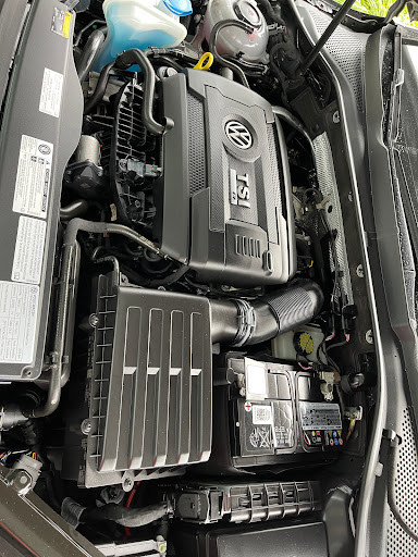 Mercedes Benz Dealer «Mercedes-Benz of Pleasanton», reviews and photos, 5885 Owens Dr, Pleasanton, CA 94588, USA