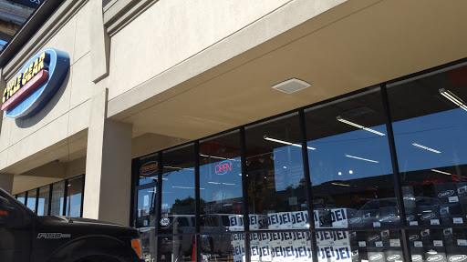 Motorcycle Parts Store «Cycle Gear», reviews and photos, 7204 Southwest Fwy, Houston, TX 77074, USA