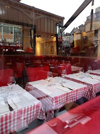 Atmosphère du Restaurant français Chez Copains à Dijon - n°1