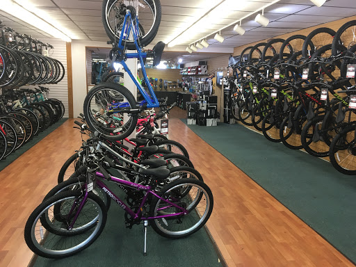 Bicycle Store «Pelham Bicycle Center», reviews and photos, 109 Wolfs Ln, Pelham, NY 10803, USA