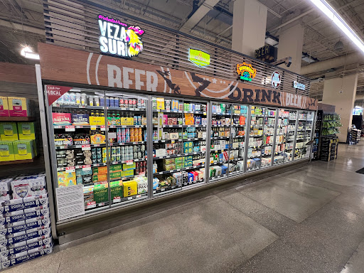 Grocery Store «Whole Foods Market», reviews and photos, 6701 Red Rd, Coral Gables, FL 33143, USA