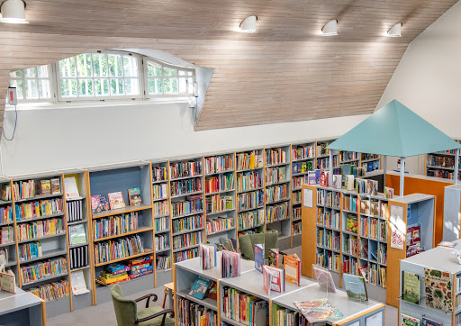 Libraries open on holidays in Helsinki