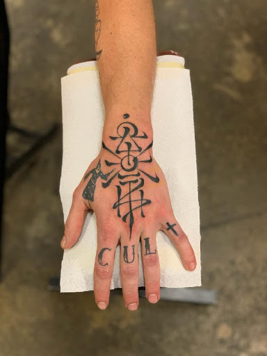 Tattoo Shop «Lit Fuse Tattoo», reviews and photos, 710 4th Ave E, Olympia, WA 98506, USA