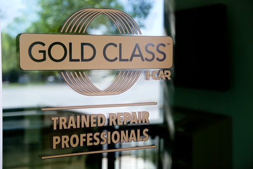 Auto Body Shop «Gunn Collision Center - Northwest», reviews and photos, 4851 Woodstone Dr, San Antonio, TX 78230, USA