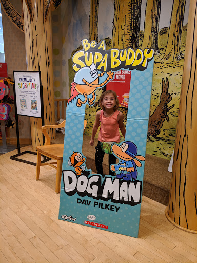 Book Store «Barnes & Noble», reviews and photos, 3050 Beeline Rd, Holland, MI 49424, USA