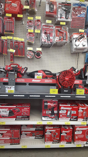 Hardware Store «Harbor Freight Tools», reviews and photos, 270 Peninsula Blvd, Hempstead, NY 11550, USA