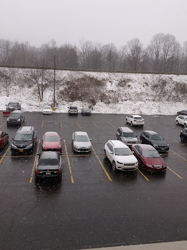 Shopping Mall «The Crossings Premium Outlets», reviews and photos, 1000 Premium Outlets Dr, Tannersville, PA 18372, USA