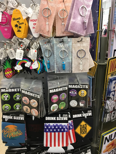 Variety Store «Five Below», reviews and photos, 1554 Butterfield Rd, Downers Grove, IL 60515, USA