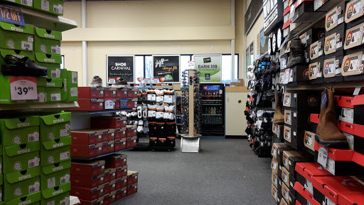 Shoe Store «Shoe Carnival», reviews and photos, 2776 Wilma Rudolph Blvd, Clarksville, TN 37040, USA