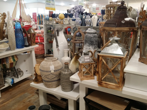 HomeGoods image