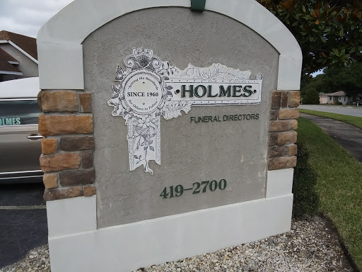 Funeral Home «Holmes Funeral Directors», reviews and photos, 601 Claude Holmes Senior Ave, Haines City, FL 33844, USA