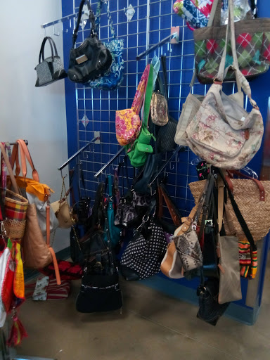 Thrift Store «Goodwill Store, Outlet Center & Donation Center», reviews and photos, 571 Hepburn Rd, Avondale, PA 19311, USA