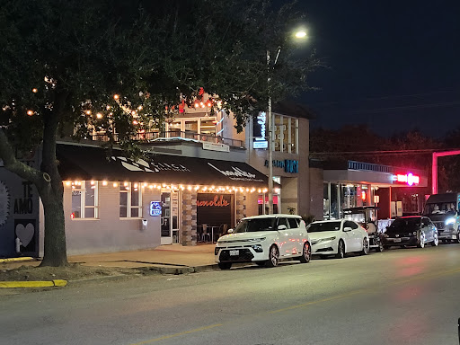 Live Music Venue «The Heights Theater», reviews and photos, 339 W 19th St, Houston, TX 77008, USA