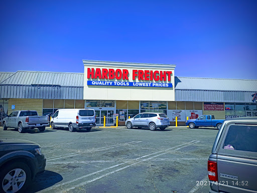 Hardware Store «Harbor Freight Tools», reviews and photos, 729 Colusa Ave b, Yuba City, CA 95991, USA