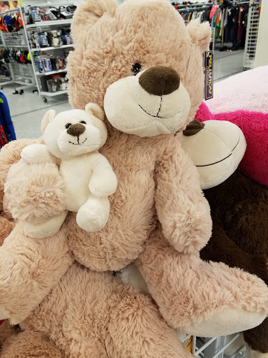 Clothing Store «Ross Dress for Less», reviews and photos, 6900 Katella Ave, Cypress, CA 90630, USA