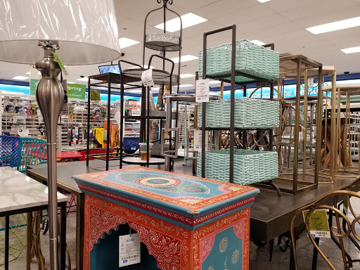 Clothing Store «Ross Dress for Less», reviews and photos, 3701 Truxel Rd, Sacramento, CA 95834, USA