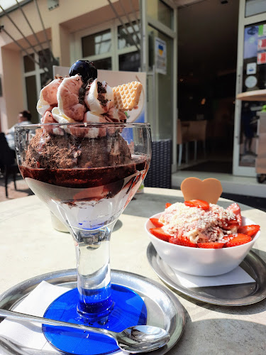 Rezensionen über Eiscafé Grünberg Marktplatz in Delsberg - Café