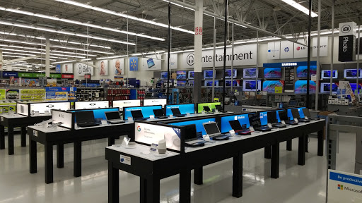 Department Store «Walmart Supercenter», reviews and photos, 235 E Dorset Dr, Dixon, CA 95620, USA