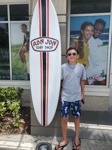 Clothing Store «Ron Jon Surf Shop», reviews and photos, 377 Mandalay Ave, Clearwater Beach, FL 33767, USA
