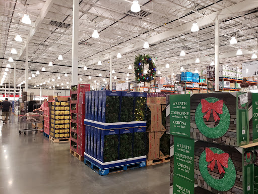 Warehouse store «Costco Wholesale», reviews and photos, 21800 Victory Blvd, Woodland Hills, CA 91367, USA