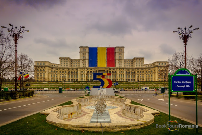 Romania Private Tours: BookToursRomania - Agenție de turism