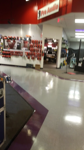 Musical Instrument Store «Sam Ash Music Stores», reviews and photos, 11805 Commons Dr, Cincinnati, OH 45246, USA