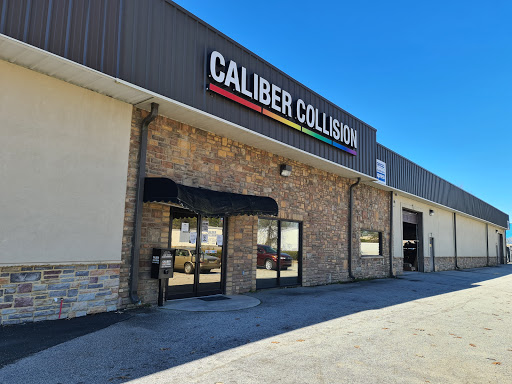 Auto Body Shop «Caliber Collision», reviews and photos, 1791 Old Covington Rd NE, Conyers, GA 30013, USA