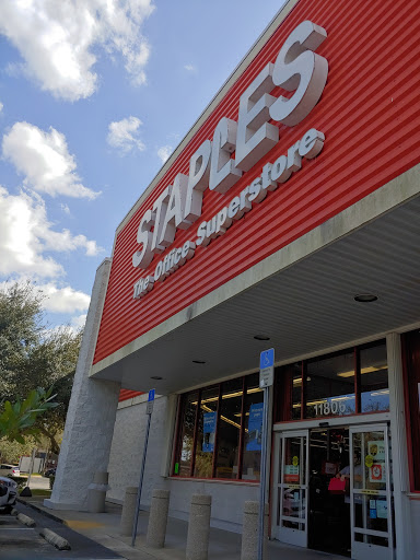 Office Supply Store «Staples», reviews and photos, 11806 Bruce B Downs Blvd, Tampa, FL 33612, USA