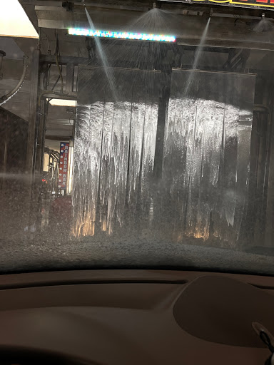 Car Wash «Northridge Car Wash», reviews and photos, 9240 Reseda Blvd, Northridge, CA 91324, USA