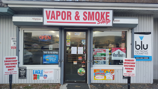 Tobacco Shop «Danbury Smoke Shop», reviews and photos, 128 Federal Rd, Danbury, CT 06811, USA