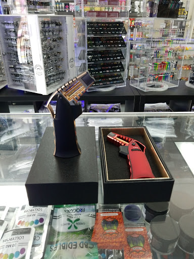 Tobacco Shop «Smoke 4 Less», reviews and photos, 1392 E Main St D, Woodland, CA 95776, USA