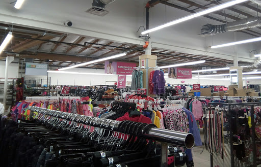 Discount Store «Fallas Discount Stores», reviews and photos, 10715-10739 MacArthur Blvd, Oakland, CA 94605, USA