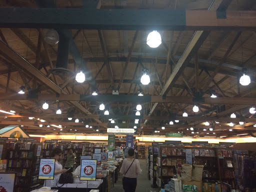 Book Store «Barnes & Noble», reviews and photos, 626 106th Ave NE, Bellevue, WA 98004, USA