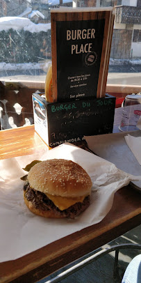 Plats et boissons du Restaurant de hamburgers Au Bon Coin à Morzine - n°8