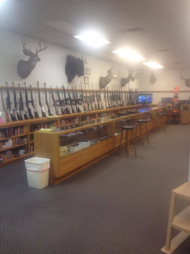 Gun Shop «Wyoming Guns», reviews and photos, 5987 S Suncoast Blvd, Homosassa, FL 34446, USA