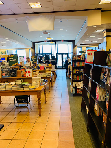 Book Store «Barnes & Noble», reviews and photos, 4801 Concord Pike, Wilmington, DE 19803, USA