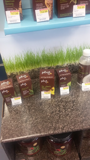 Vitamin & Supplements Store «Vitamin Shoppe», reviews and photos, 31945 Gratiot Ave, Roseville, MI 48066, USA