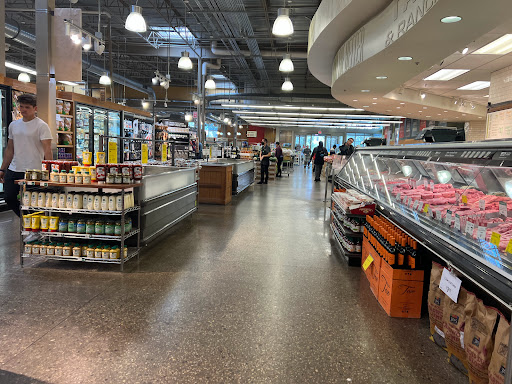 Grocery Store «Whole Foods Market», reviews and photos, 1555 W Lane Ave, Upper Arlington, OH 43221, USA