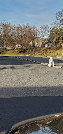 Shopping Mall «Elizabeth Shopping Mall», reviews and photos, 1902 Maryland Ave, Wilmington, DE 19805, USA