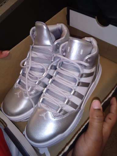 Sporting Goods Store «Nike Factory Store», reviews and photos, 1000 PA-611 #120, Tannersville, PA 18372, USA