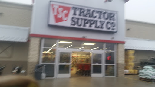 Home Improvement Store «Tractor Supply Co.», reviews and photos, 60 Smith Rd, Gettysburg, PA 17325, USA