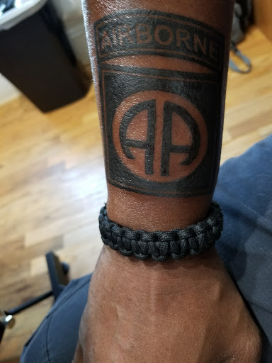 Tattoo Shop «DermAdorn Tattoo», reviews and photos, 361 W End Blvd, Winston-Salem, NC 27101, USA