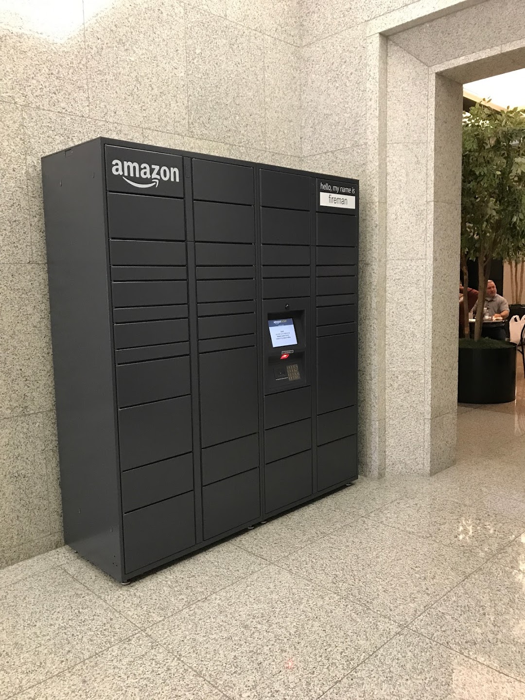 Amazon Hub Locker - Fireman